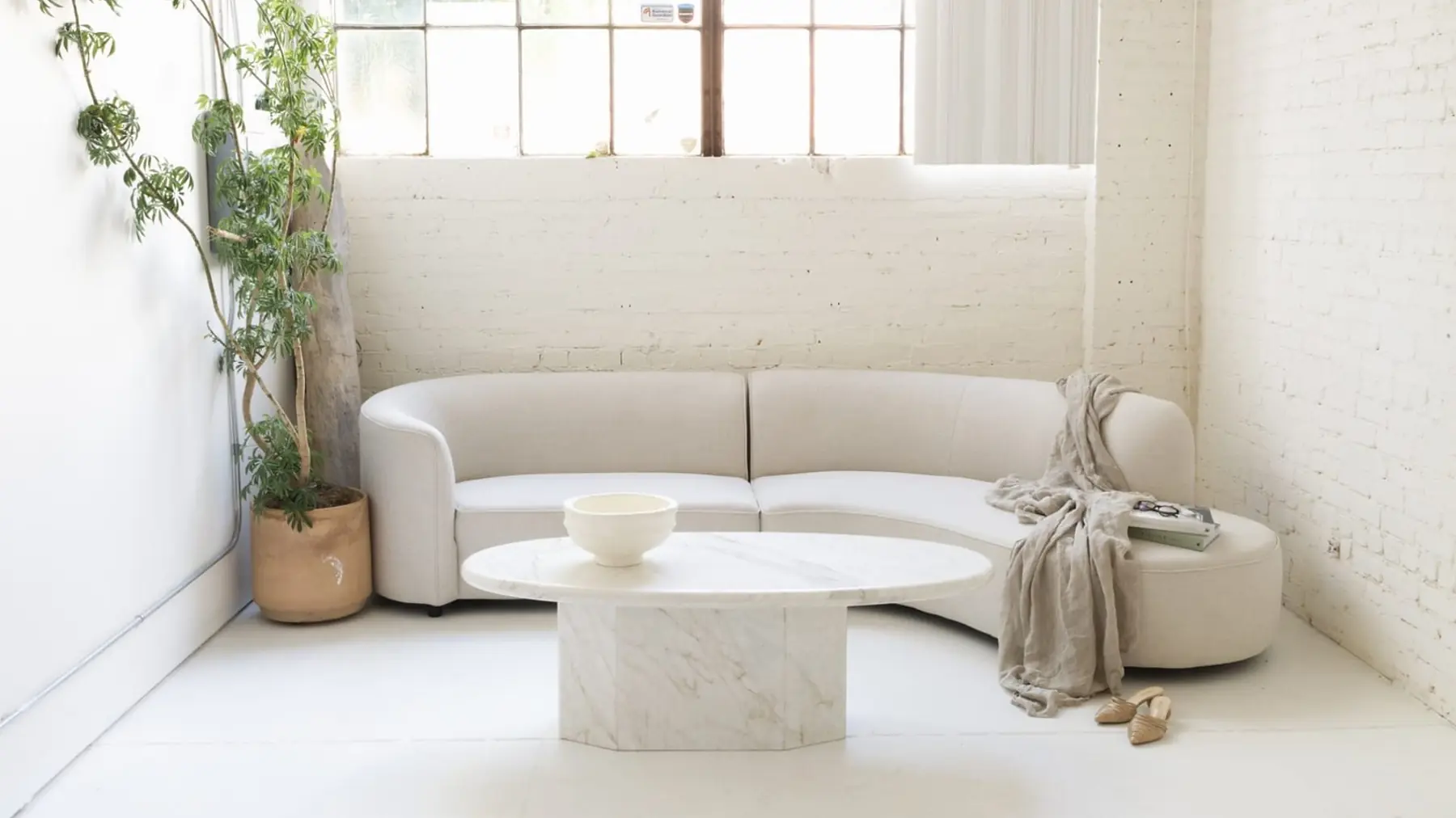 Minimal living room interior designed by Shree Vasuki Associate, interior designer in Mulund, Mumbai